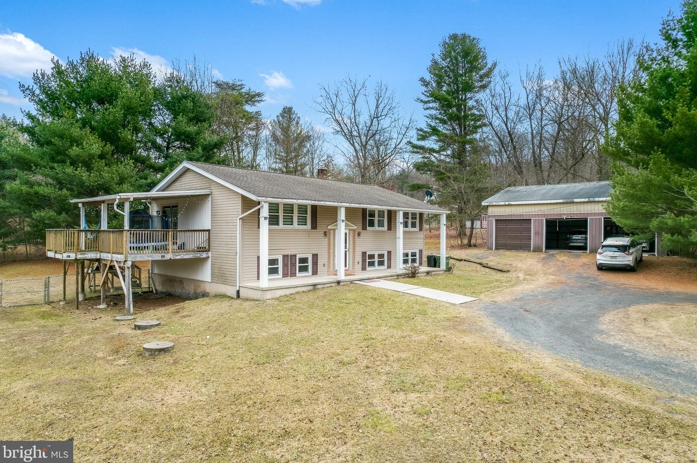 571 Rawhide Dr, Brommerstown, PA 17922