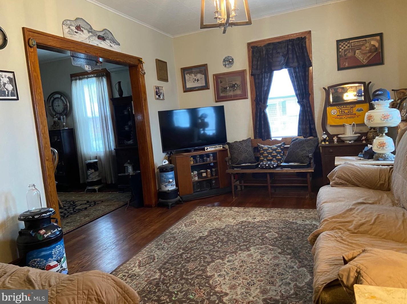 220 Lewis St, Hometown, PA 18252-5173