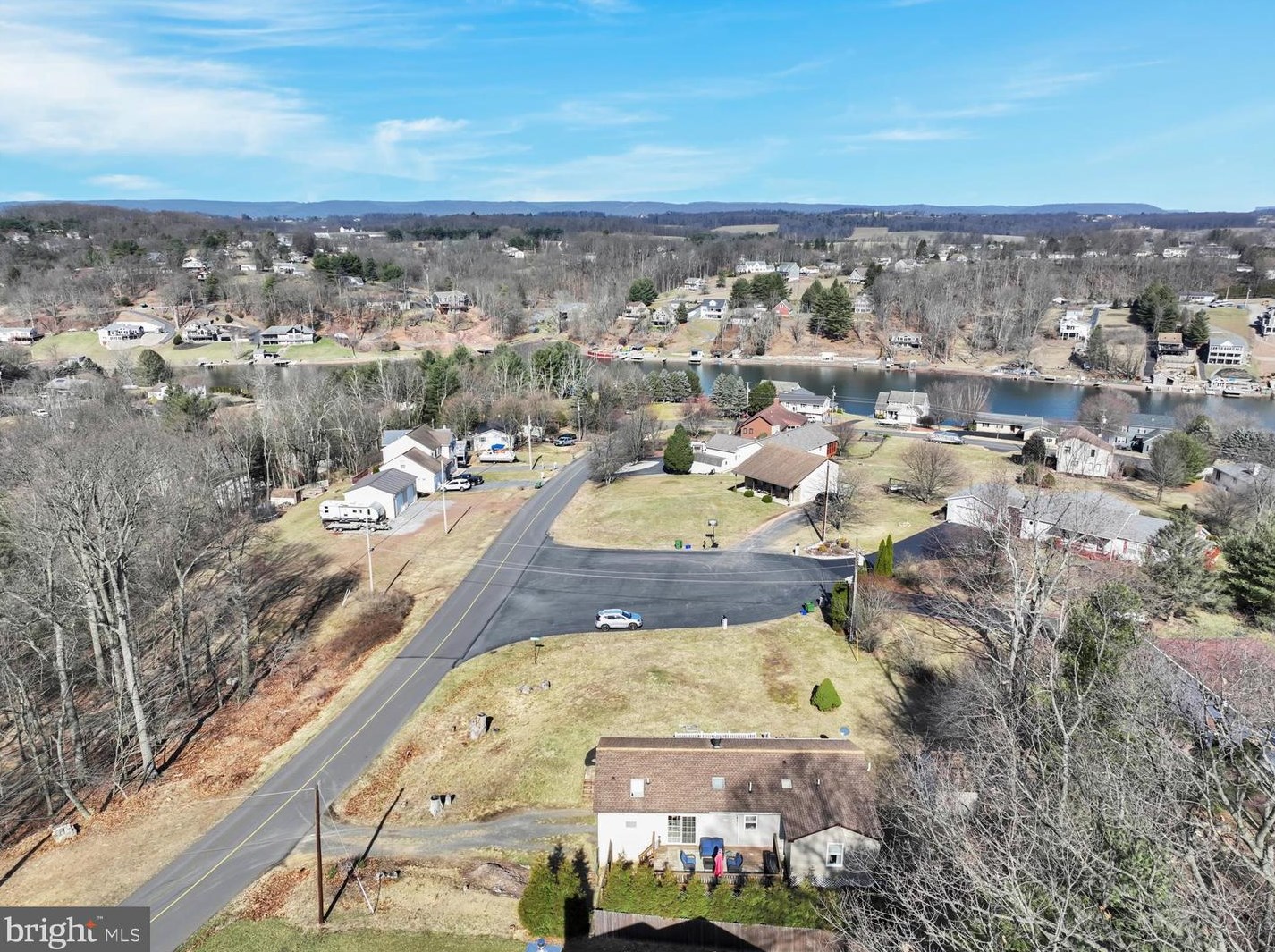 740 Cheyenne Dr, Brommerstown, PA 17922