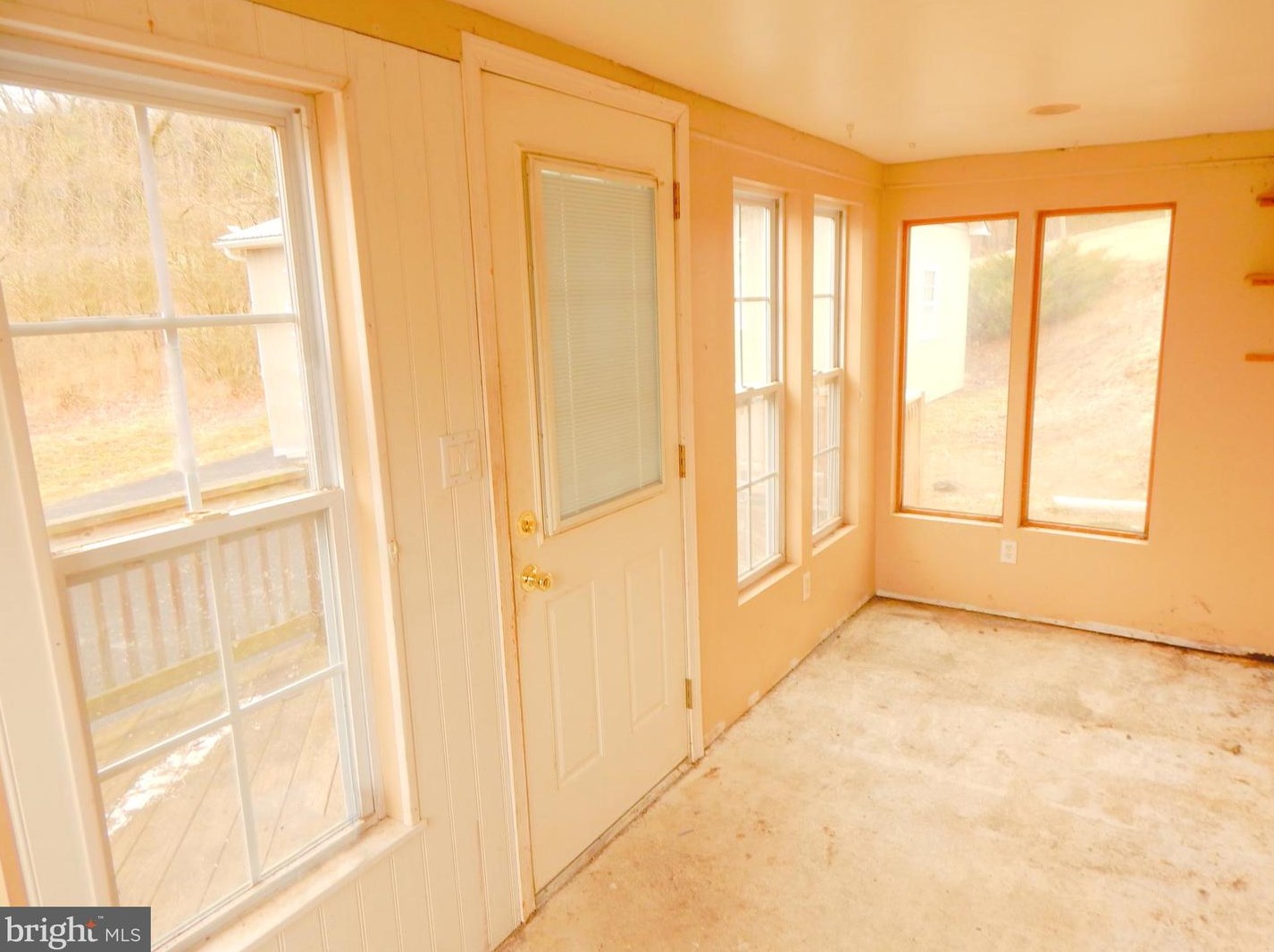 594 Suedberg Rd, Lincoln Colliery, PA 17963