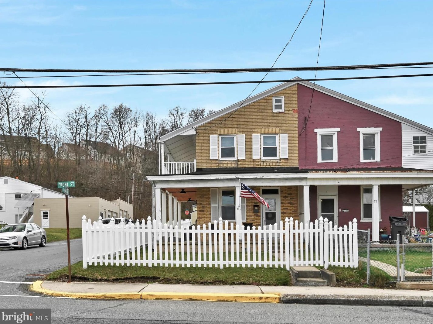 81 Front St, West Cressona, PA 17929