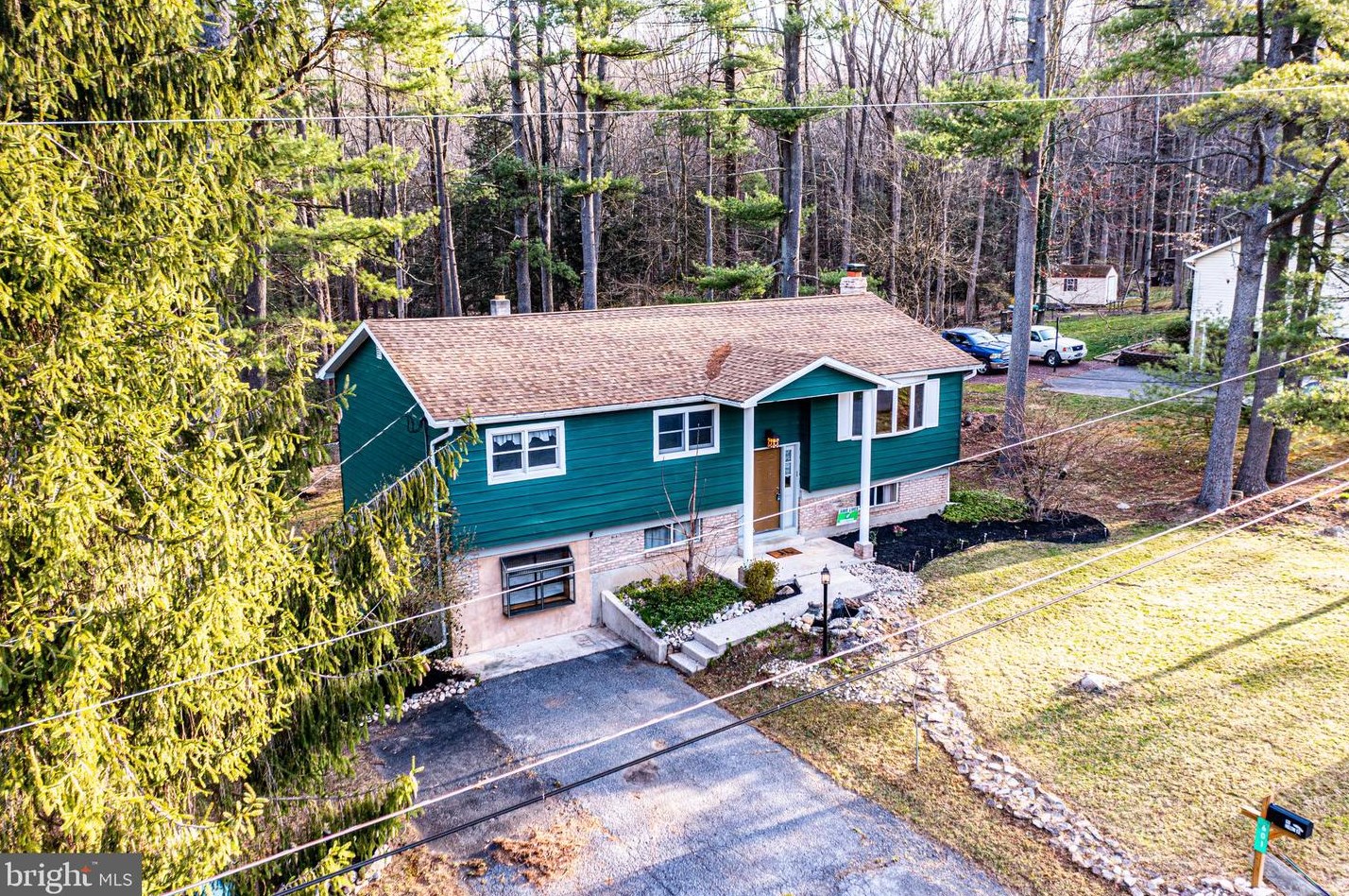 601 Willow Rd, Molino, PA 17961