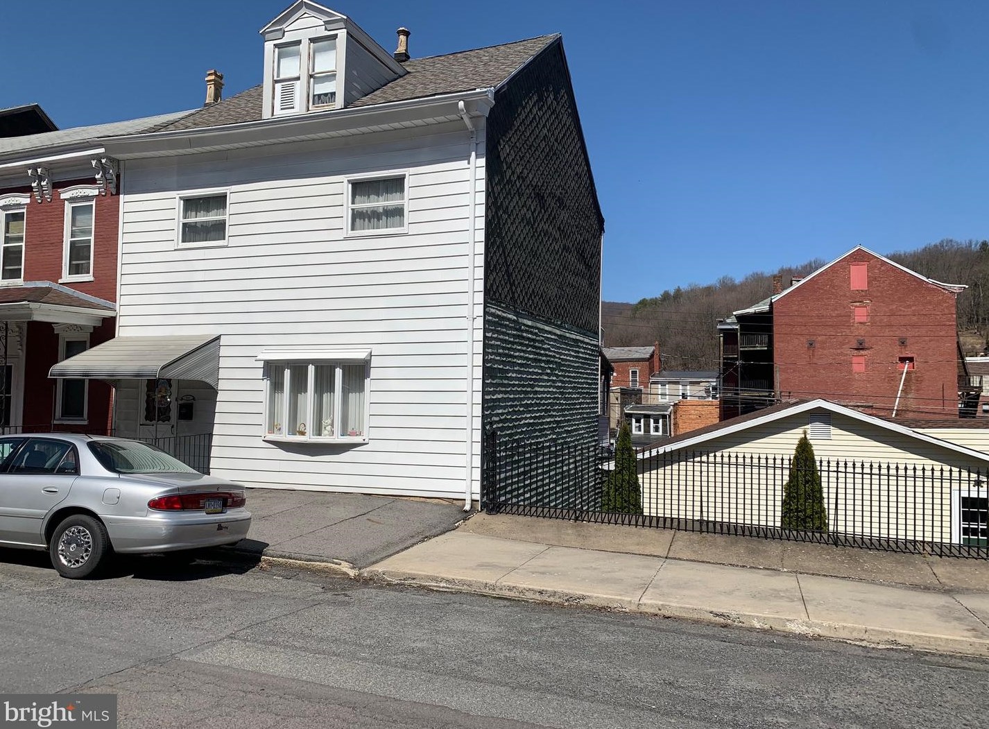 711 Walnut St, Ashland, PA 17921