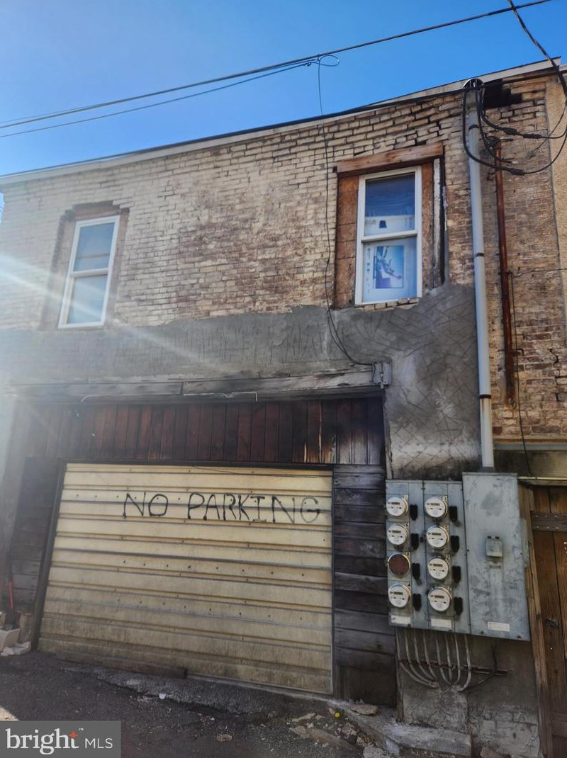319 W Market St, Primrose, PA 17901