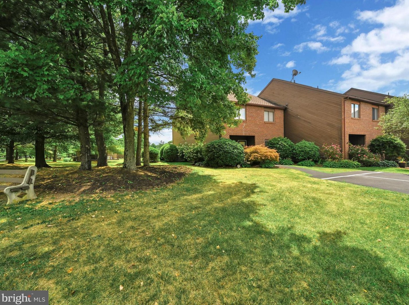 1001 Village Rd, Molino, PA 17961
