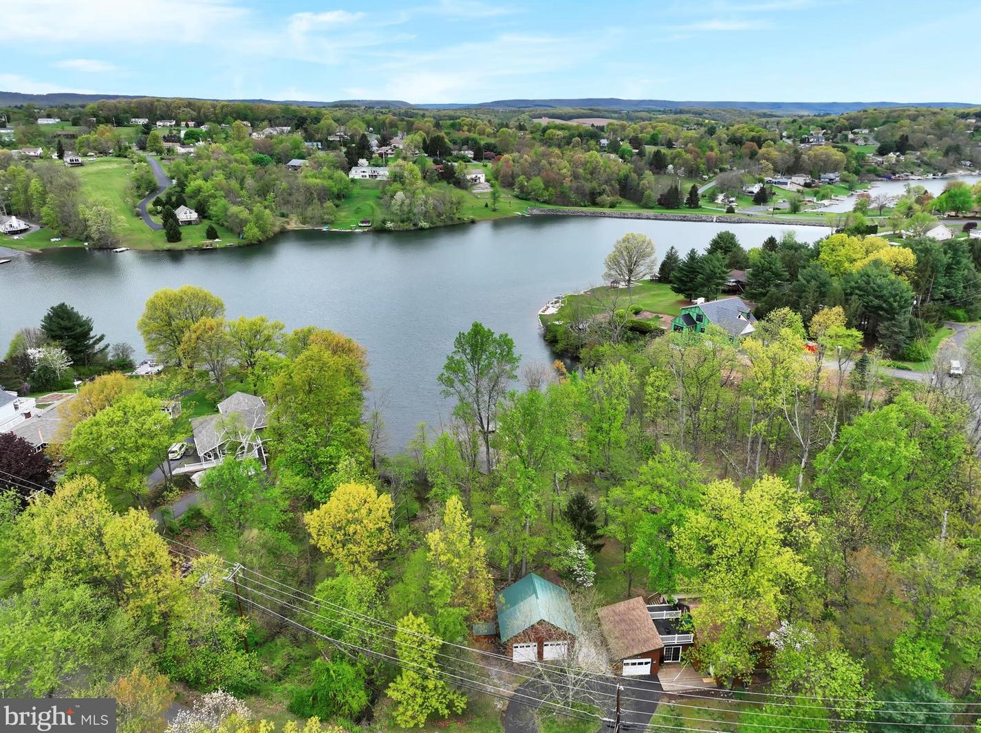 471 Wynonah Dr, Brommerstown, PA 17922