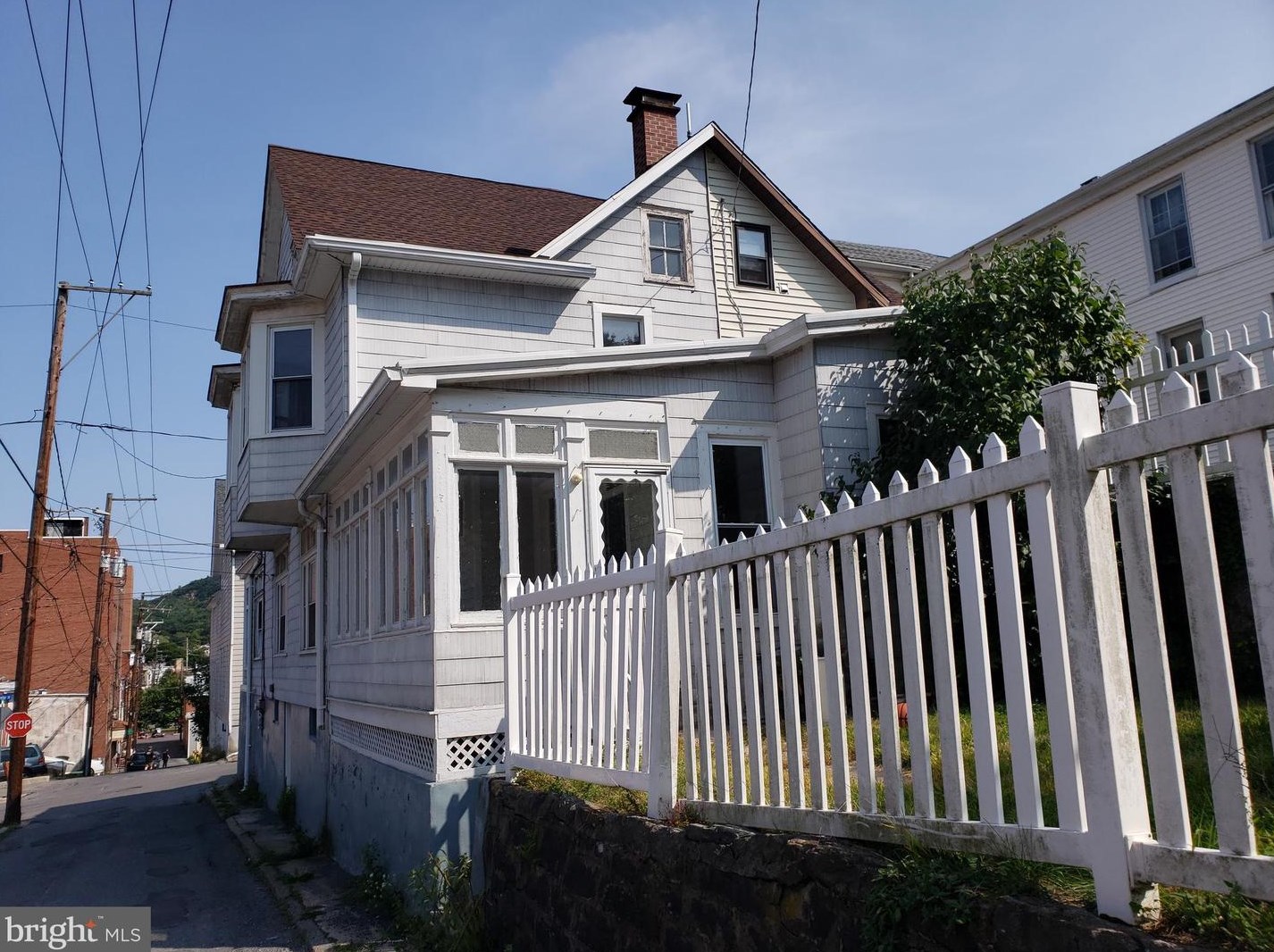 20 Hunter St, Hometown PA  18252-1936 exterior