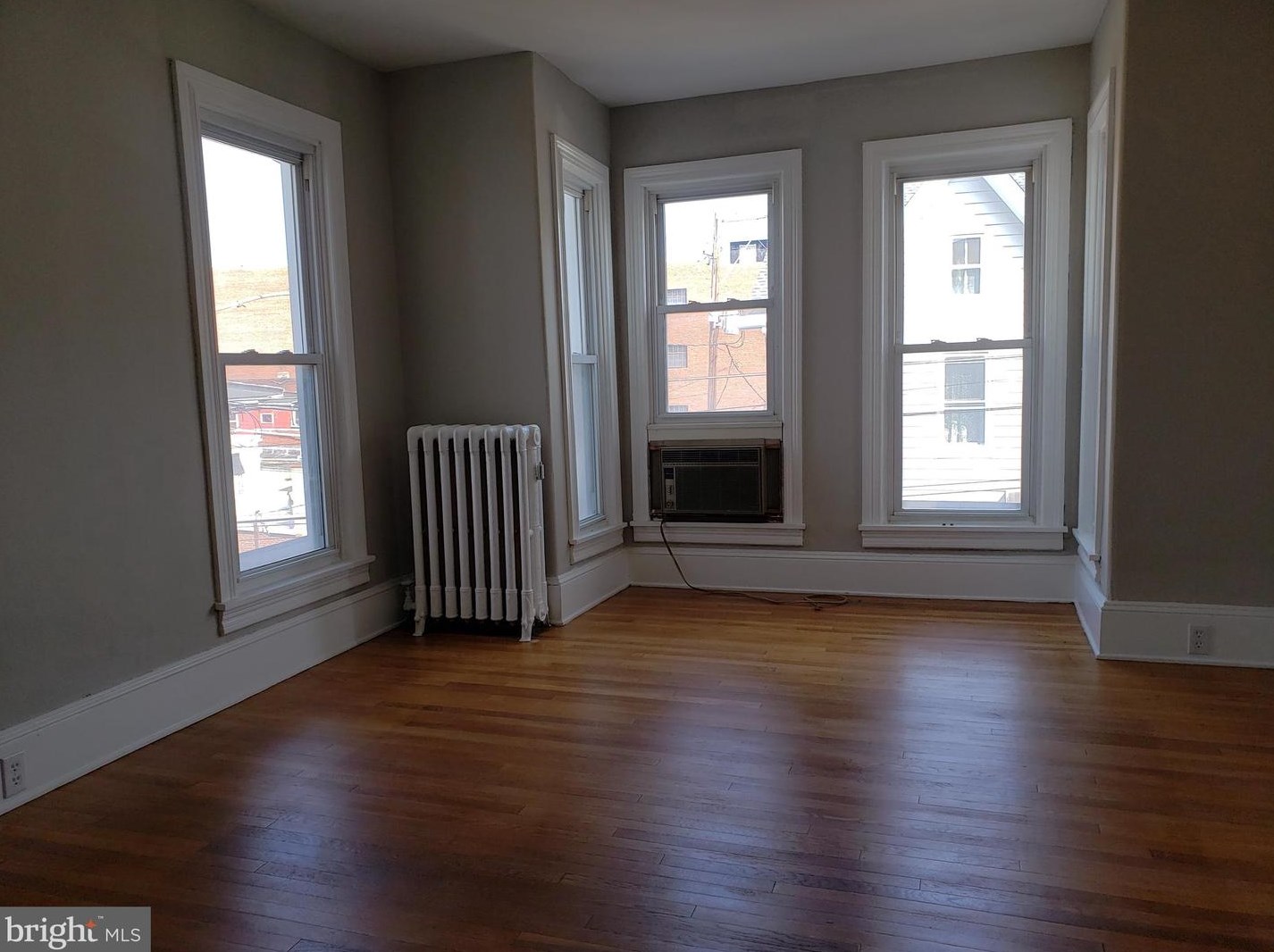 20 Hunter St, Hometown PA  18252-1936 exterior