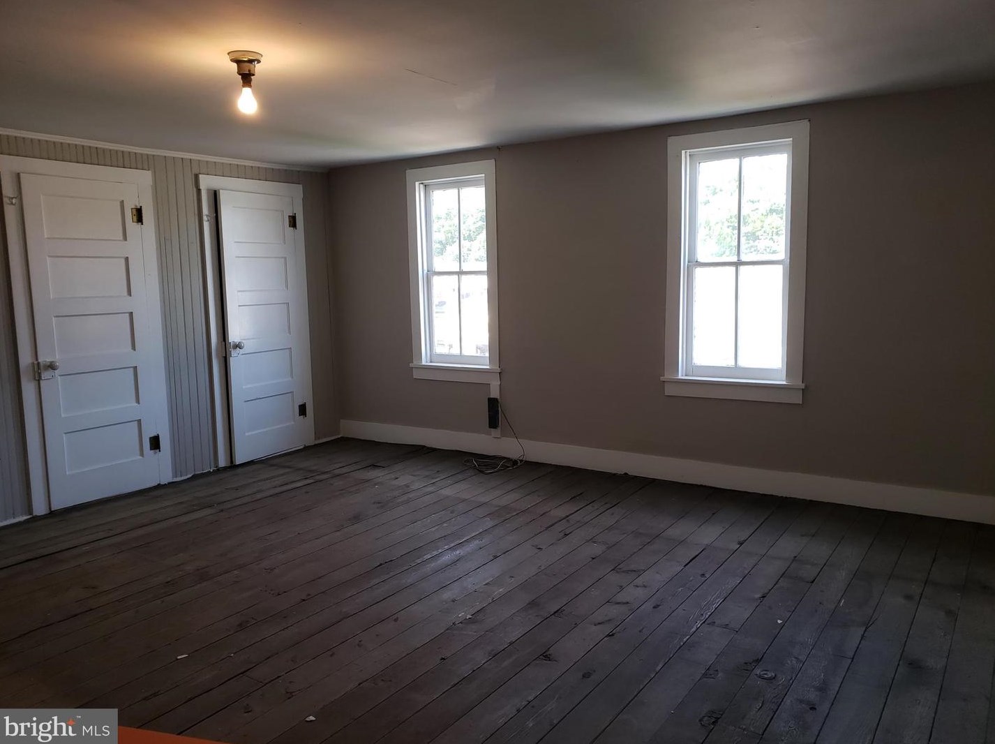 20 Hunter St, Hometown PA  18252-1936 exterior