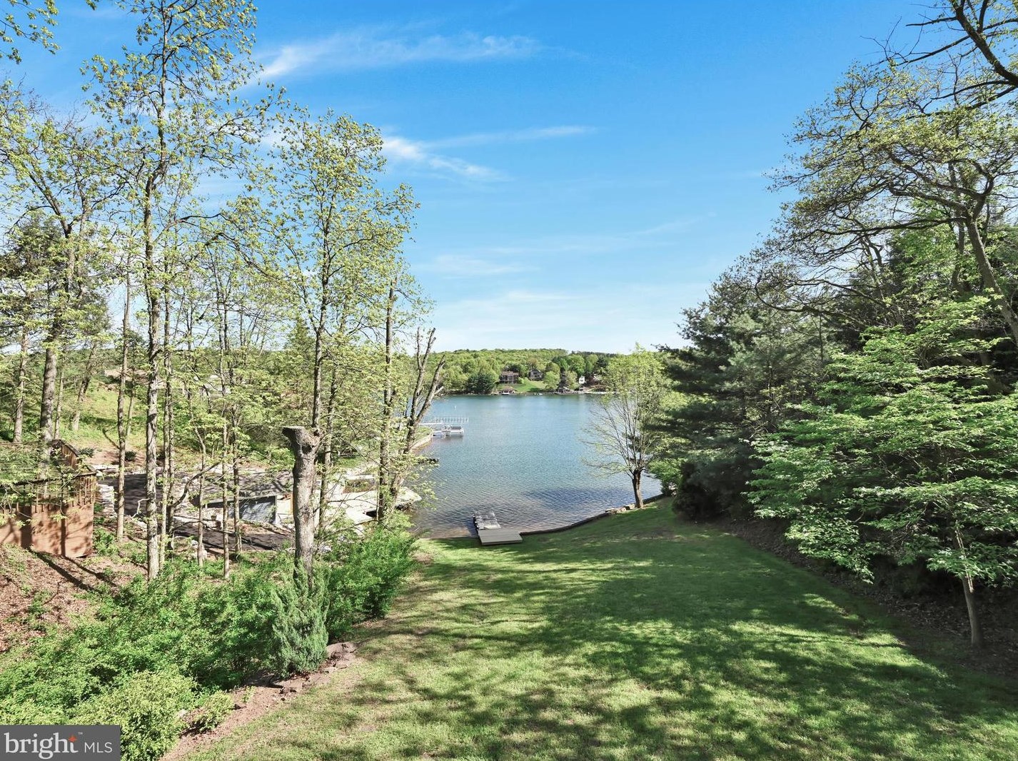 2211 Wynonah Dr, Brommerstown PA  exterior