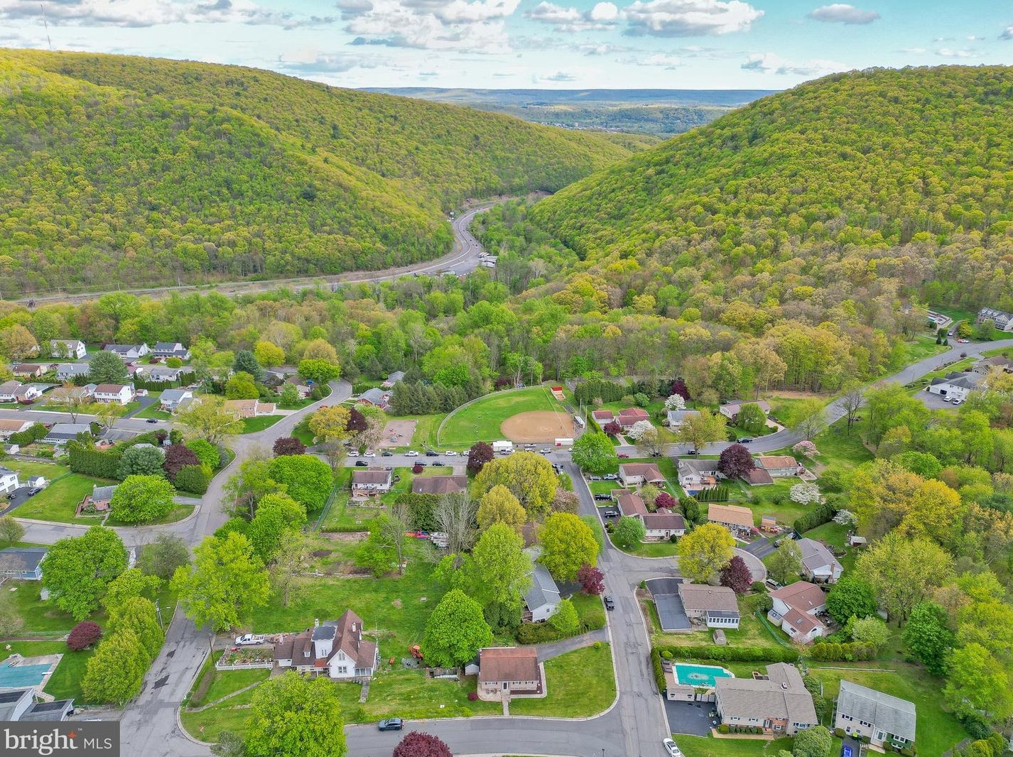 304 Highland Dr, Primrose, PA 17901