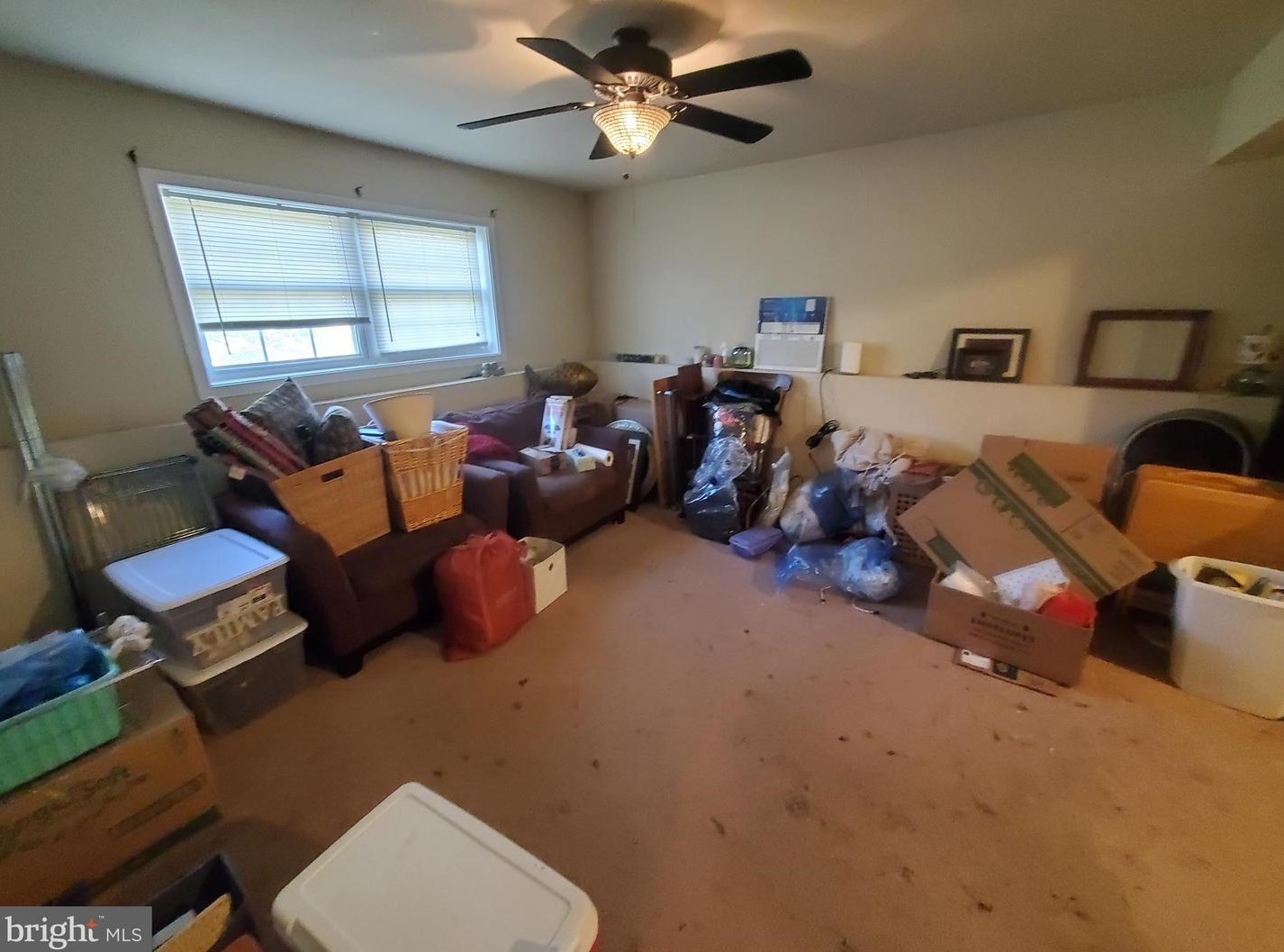 1652 Wampum Dr, Brommerstown, PA 17922