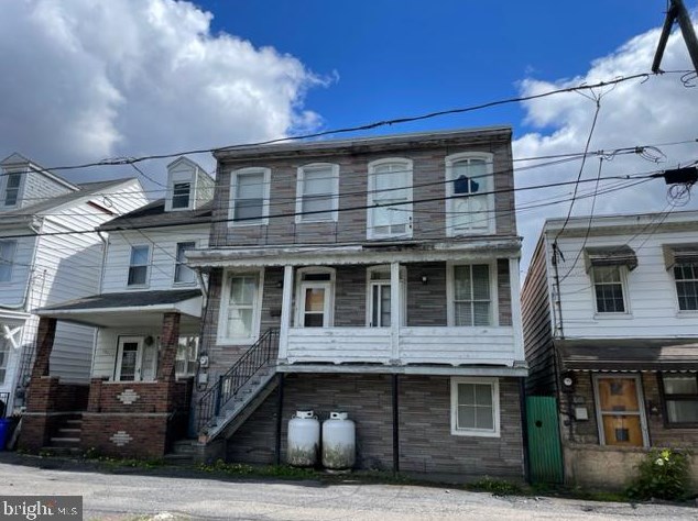 526 Arlington St, Yatesville, PA 17976-1847