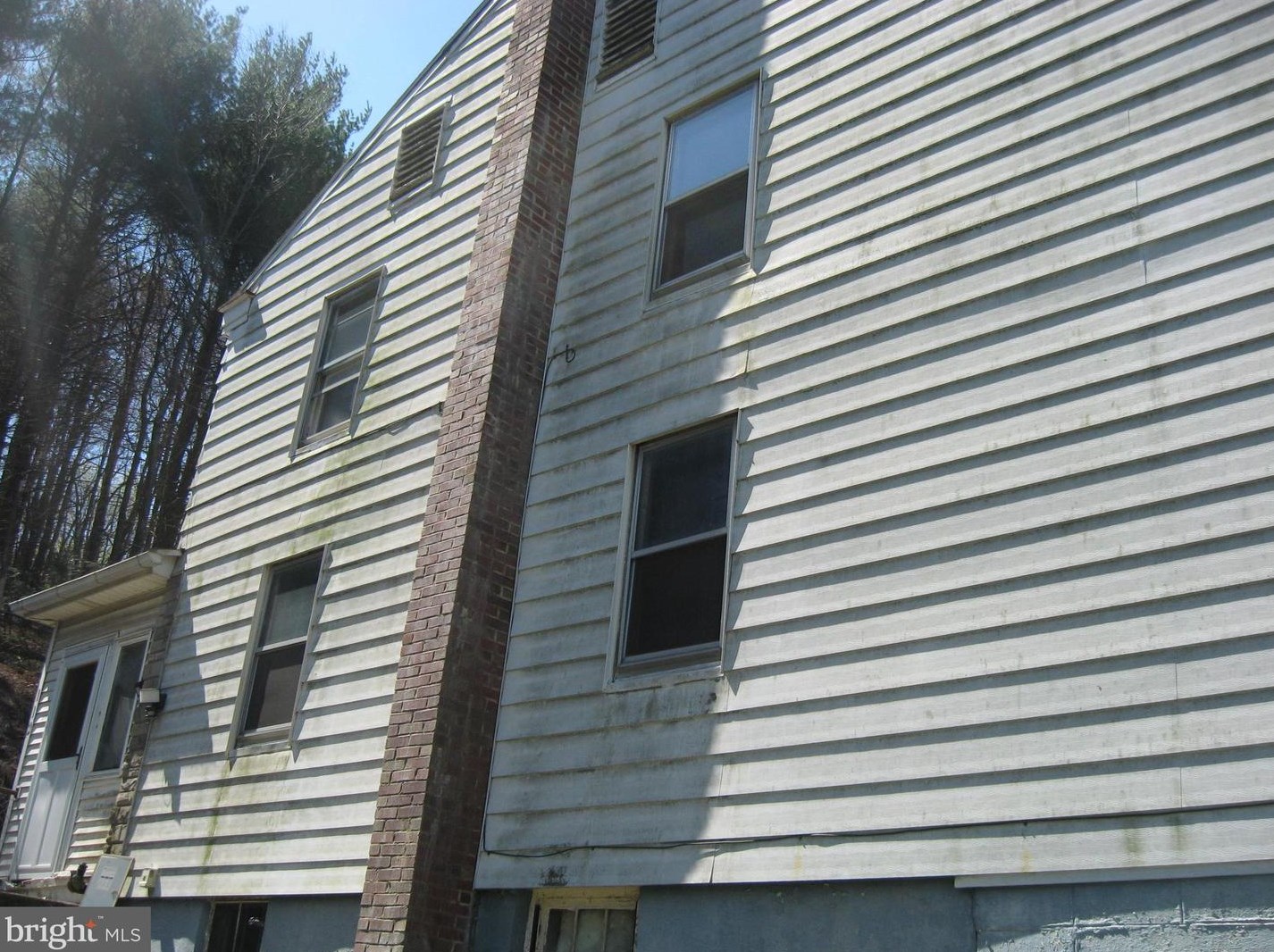 112 Chestnut St, West Cressona, PA 17929
