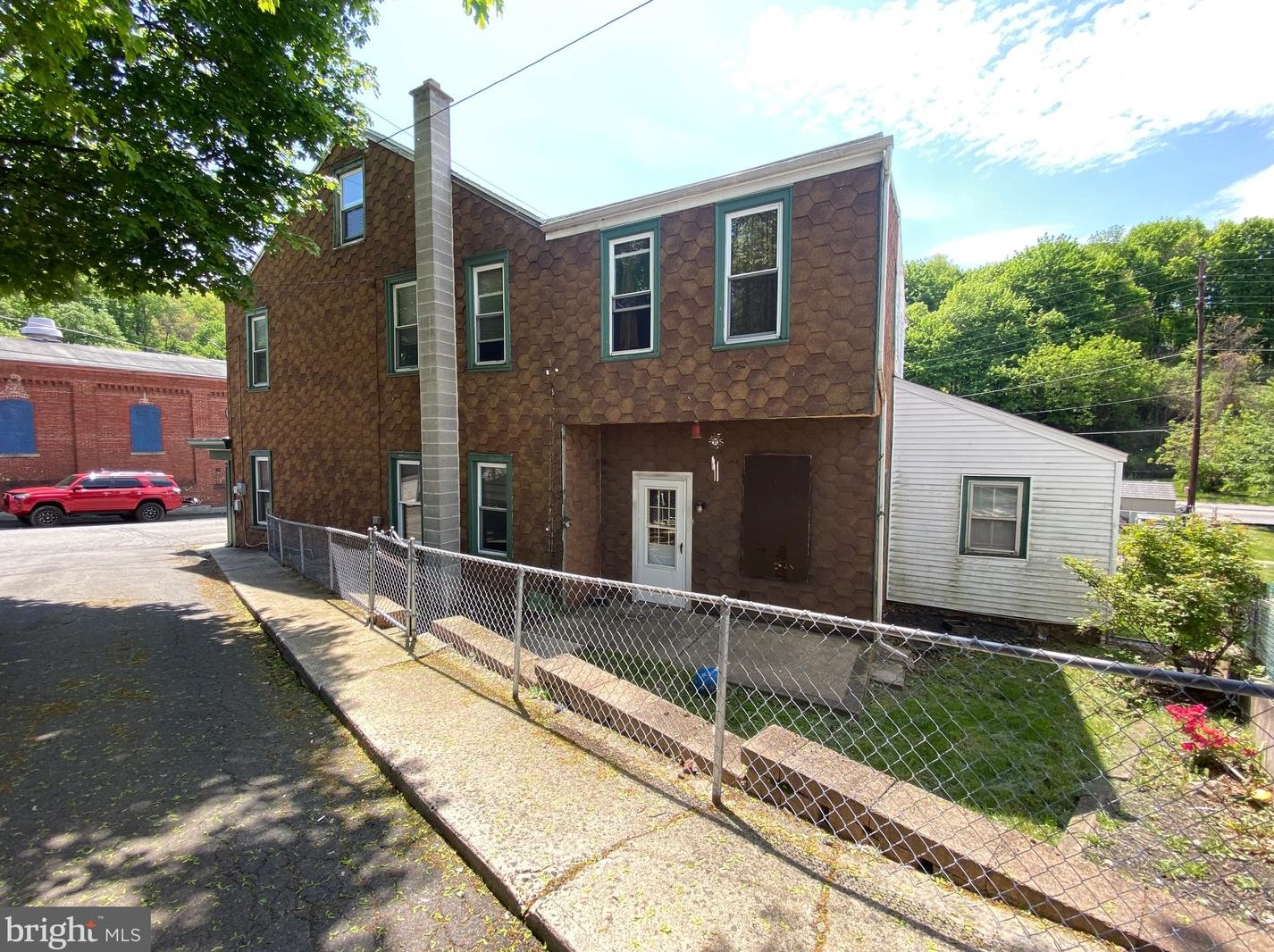314 Front St, Primrose, PA 17901