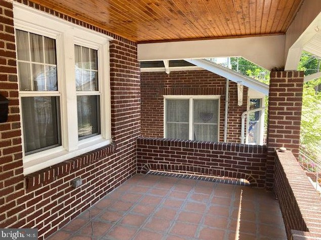 228 N 20th St, Primrose, PA 17901