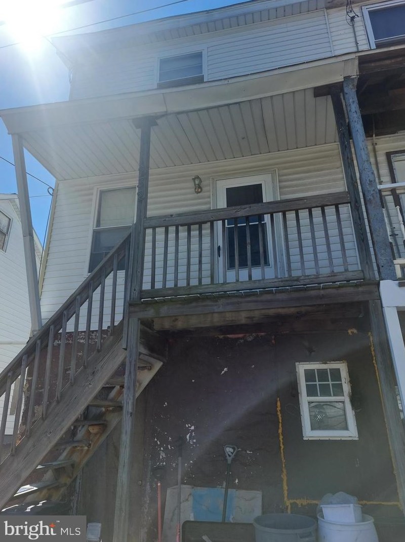 232 Orwigsburg St, Hometown, PA 18252-2310