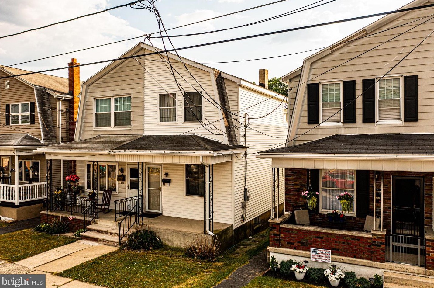 116 S 4th St, Frackville, PA 17931