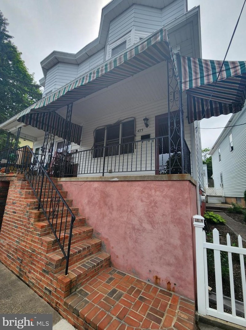 423 Adams St, Primrose, PA 17901