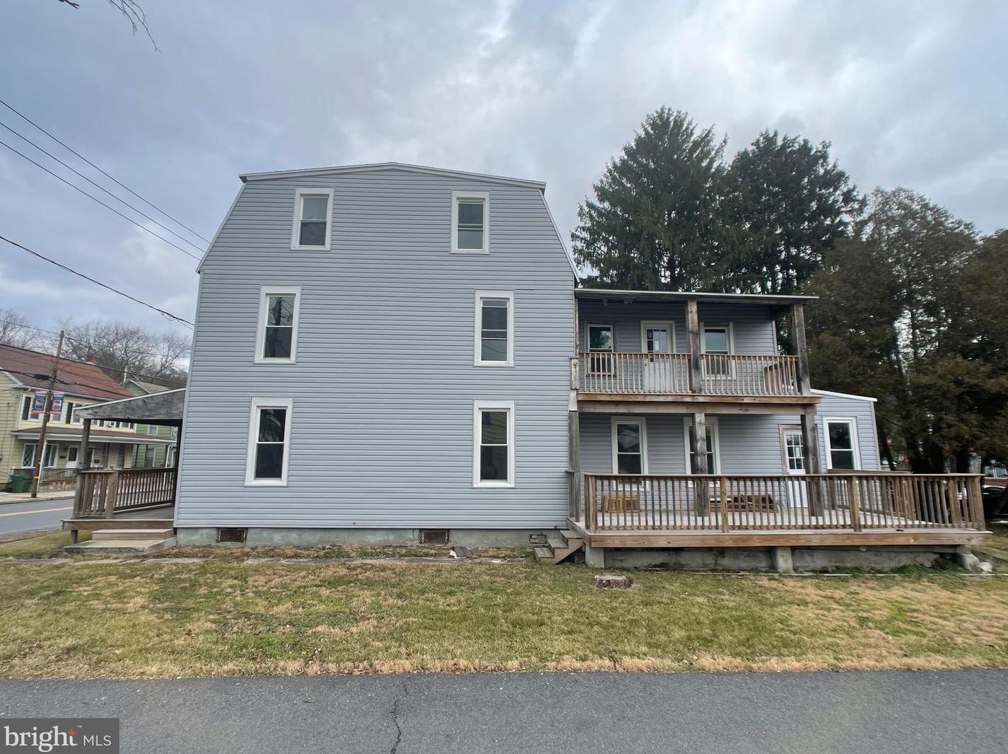 42 E Pottsville St, Lincoln Colliery, PA 17963