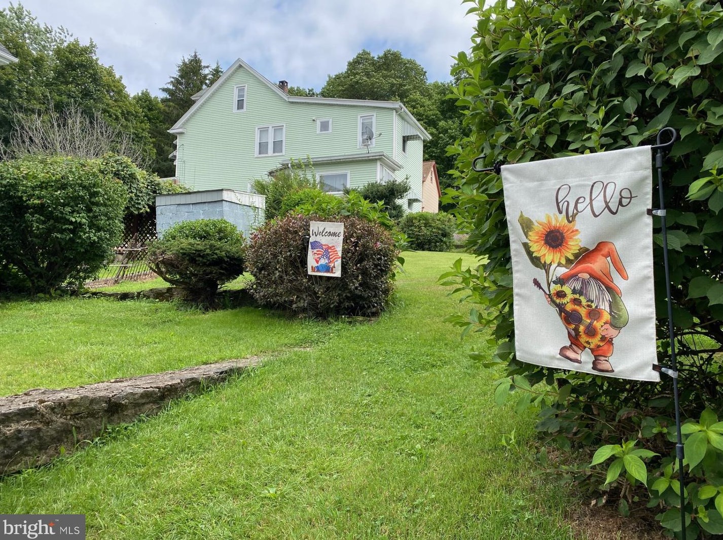 148 E High St, Coaldale, PA 18218