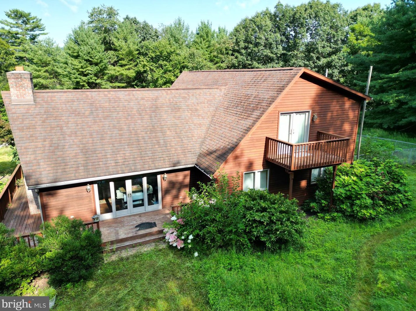 3470 Sweet Arrow Lake Rd, Lincoln Colliery, PA 17963