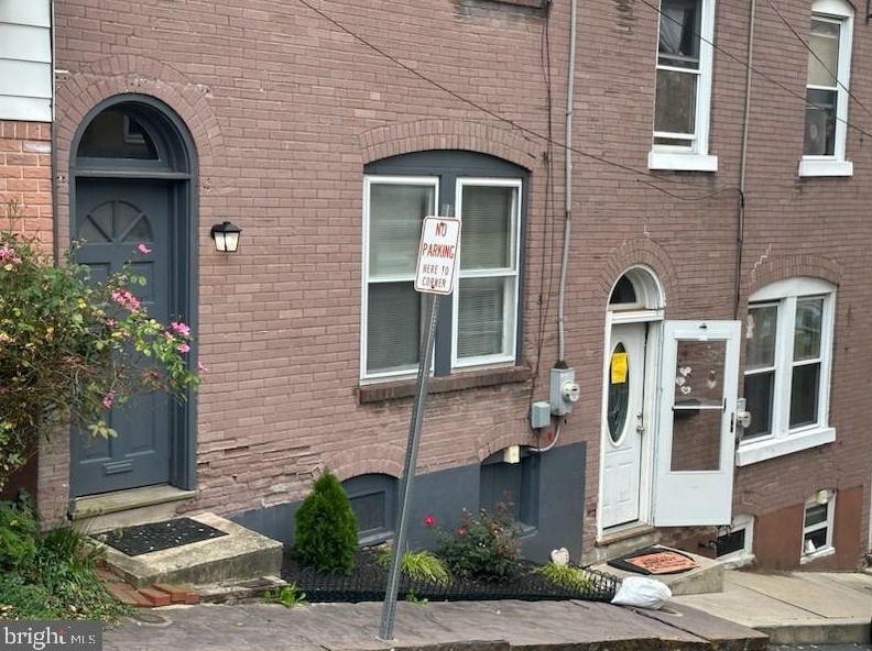 117 S 7th St, Primrose, PA 17901