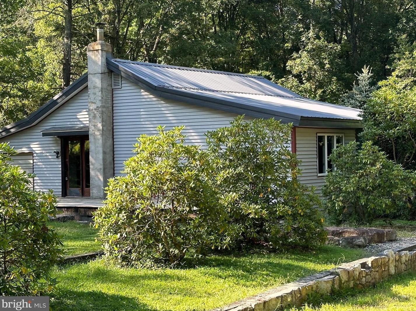 409 Blue Mountain Dr, Kepner, PA 17960