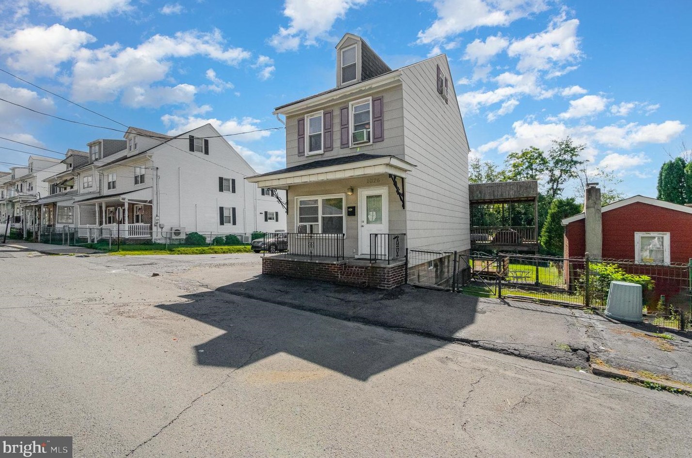 1026 Coal St, Yatesville, PA 17976-1420