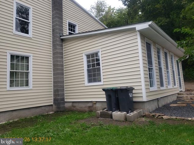 132 Pottsville St, West Cressona, PA 17929