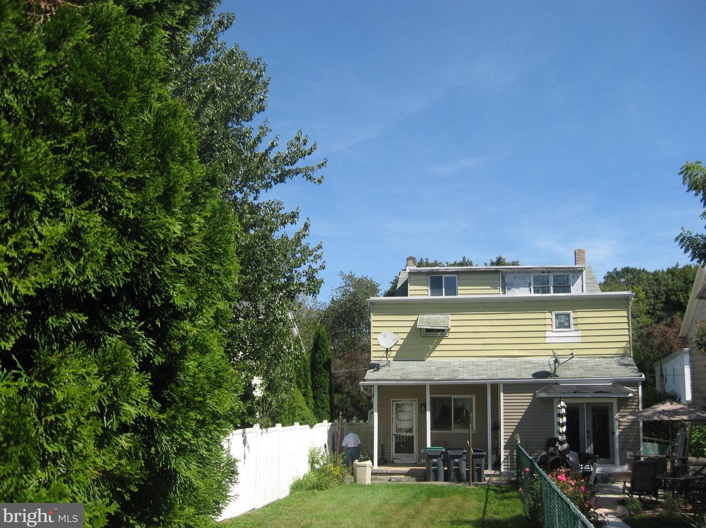 258 Balliet St, Frackville, PA 17931-1329