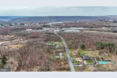 East Lincoln Drive, Tamaqua, PA 18252 - Photo 4
