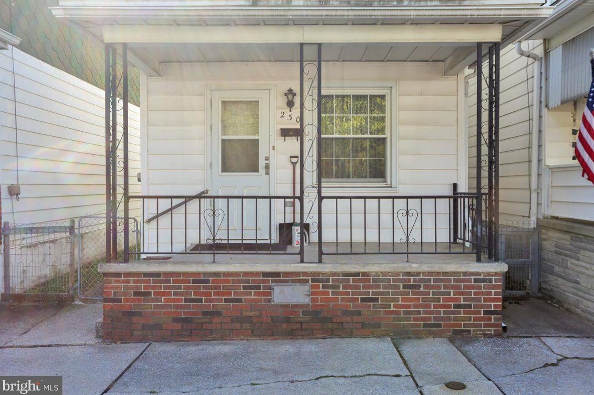 230 S Morris St, Arnots Addition, PA 17970