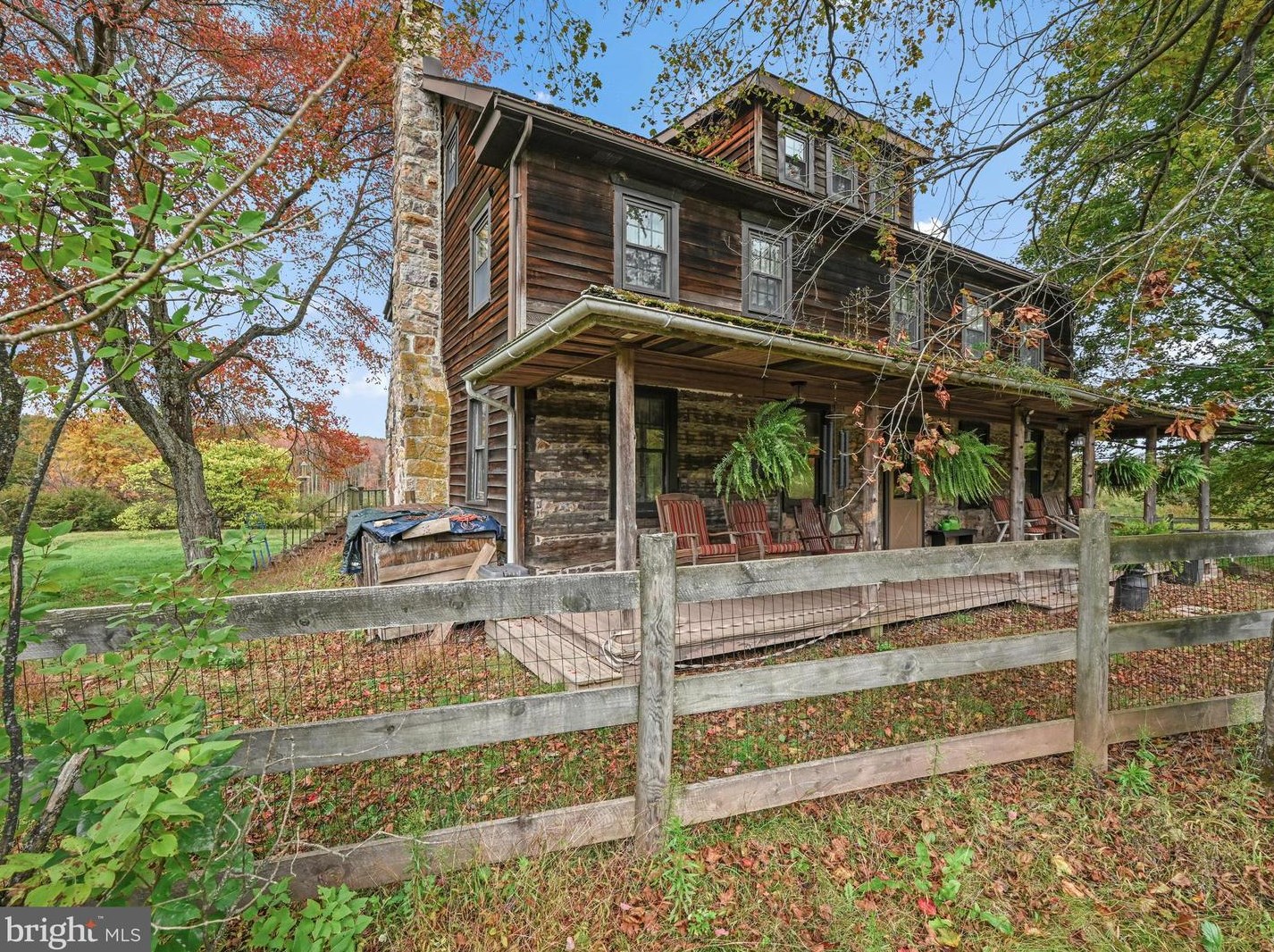 1019 Pine Valley Rd, Kepner, PA 17960-9349