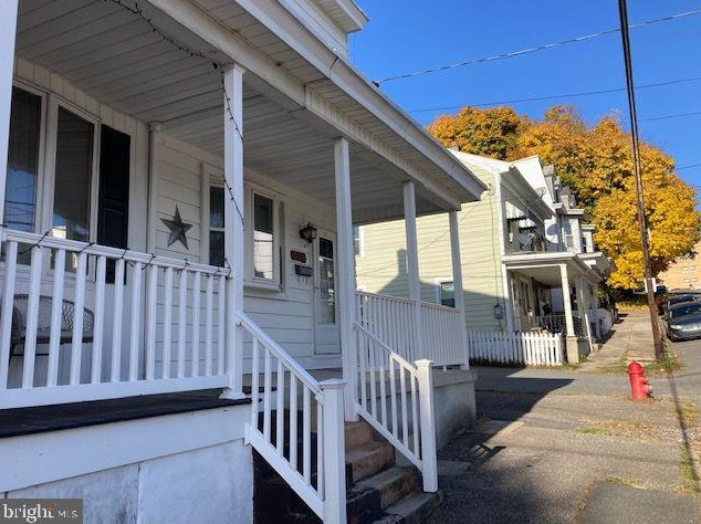 532 E Arch St, Primrose, PA 17901