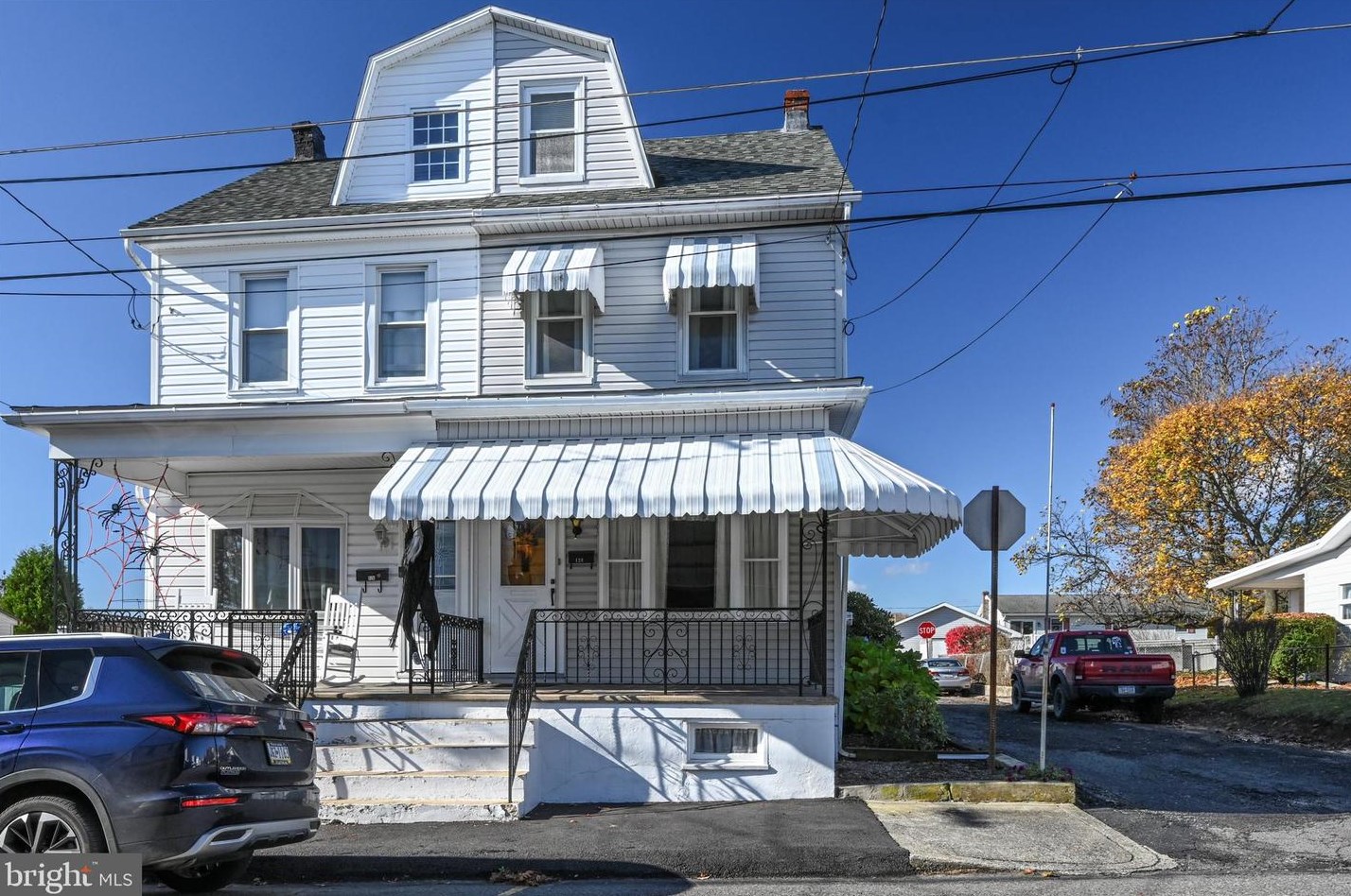 128 N 4th St, Frackville, PA 17931