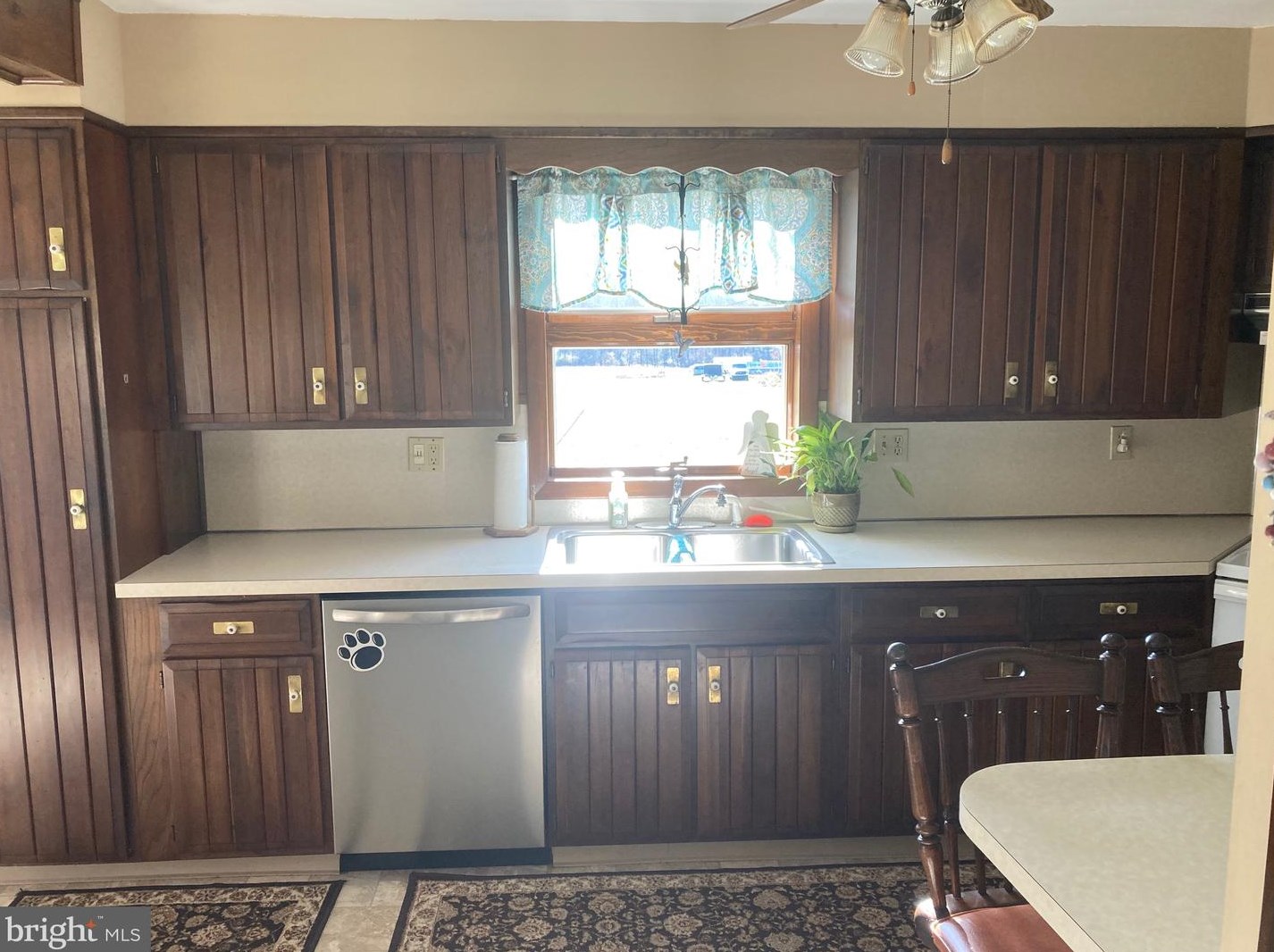 545 Suedberg Rd, Lincoln Colliery, PA 17963