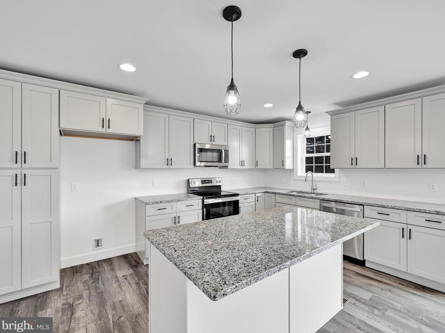 2191 Montana Dr, Brommerstown PA  exterior