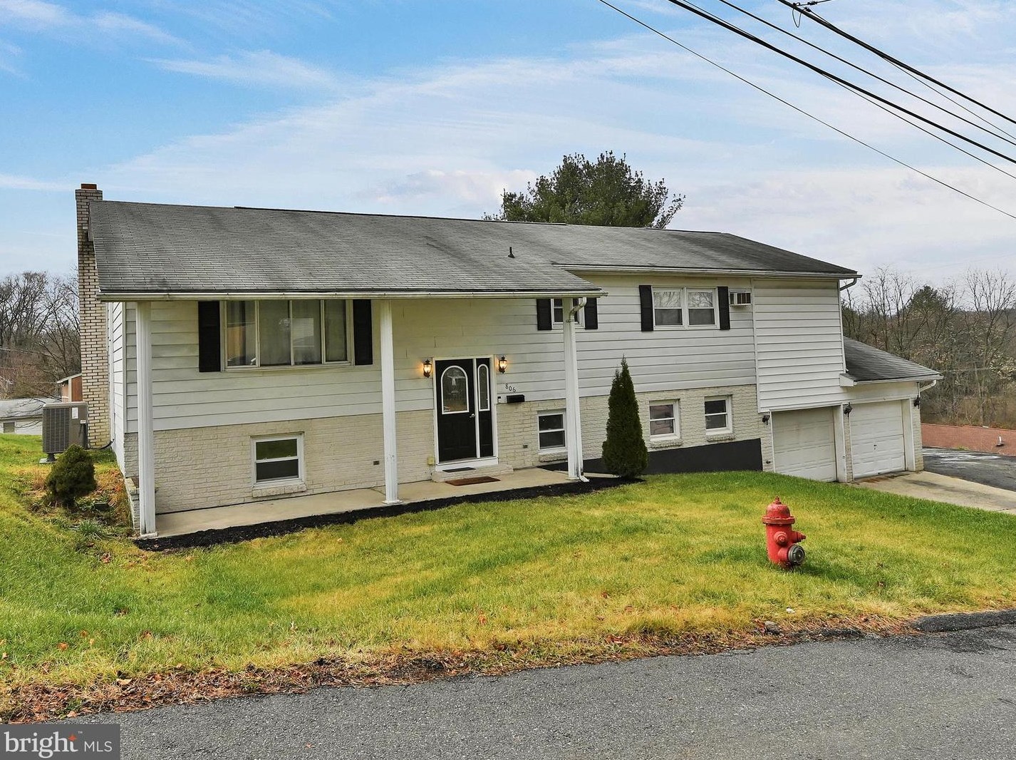 806 N 16th St, Primrose, PA 17901