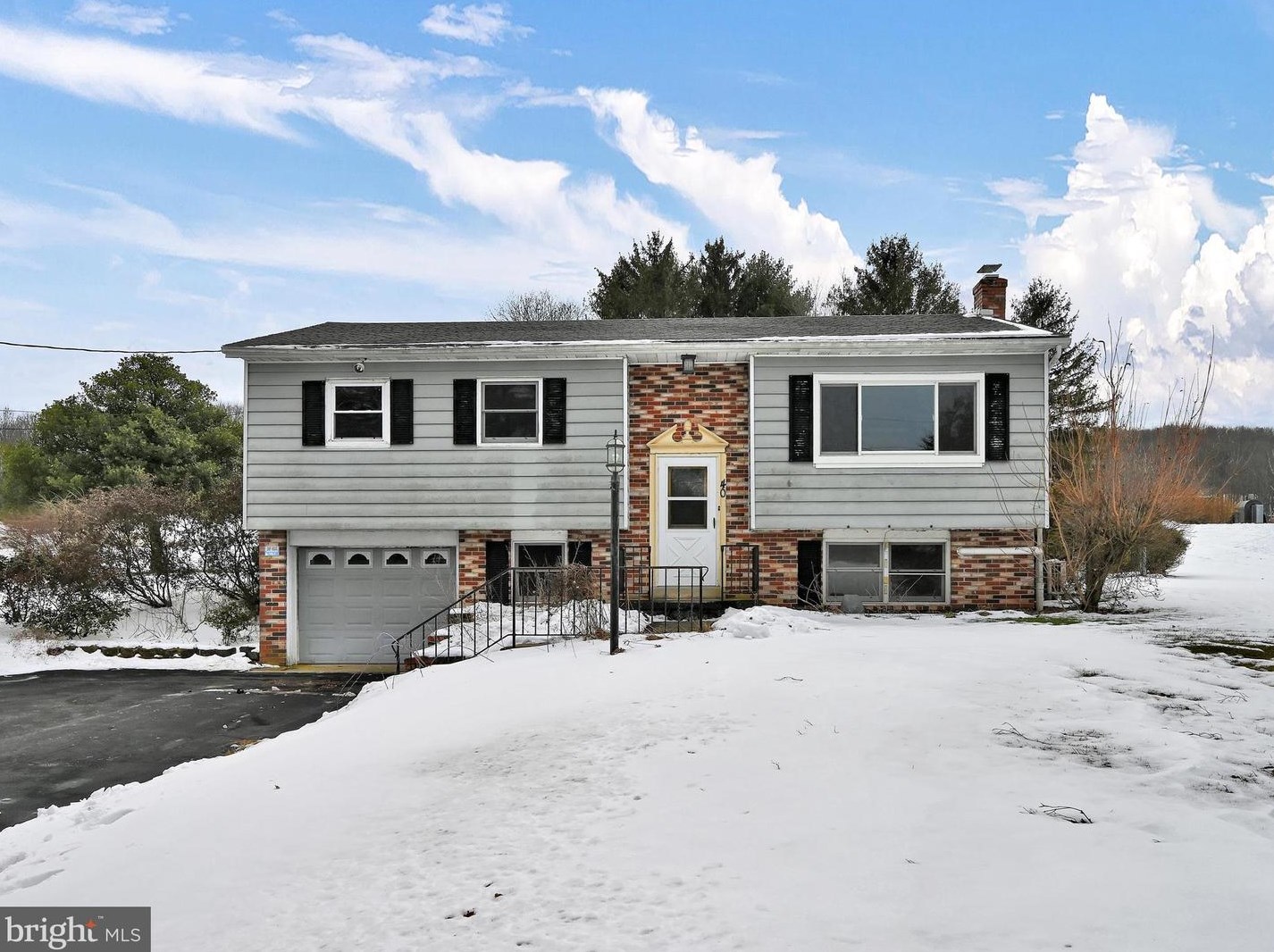 40 Long Stretch Rd, Lincoln Colliery, PA 17963