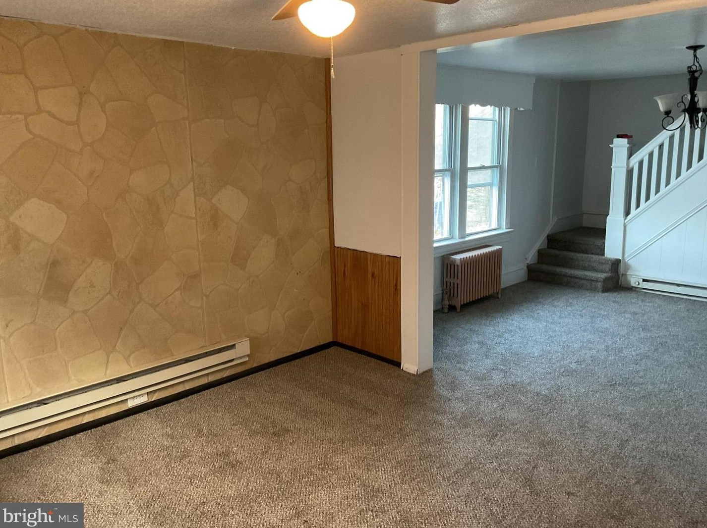 43 E Howard Ave, Coaldale, PA 18218