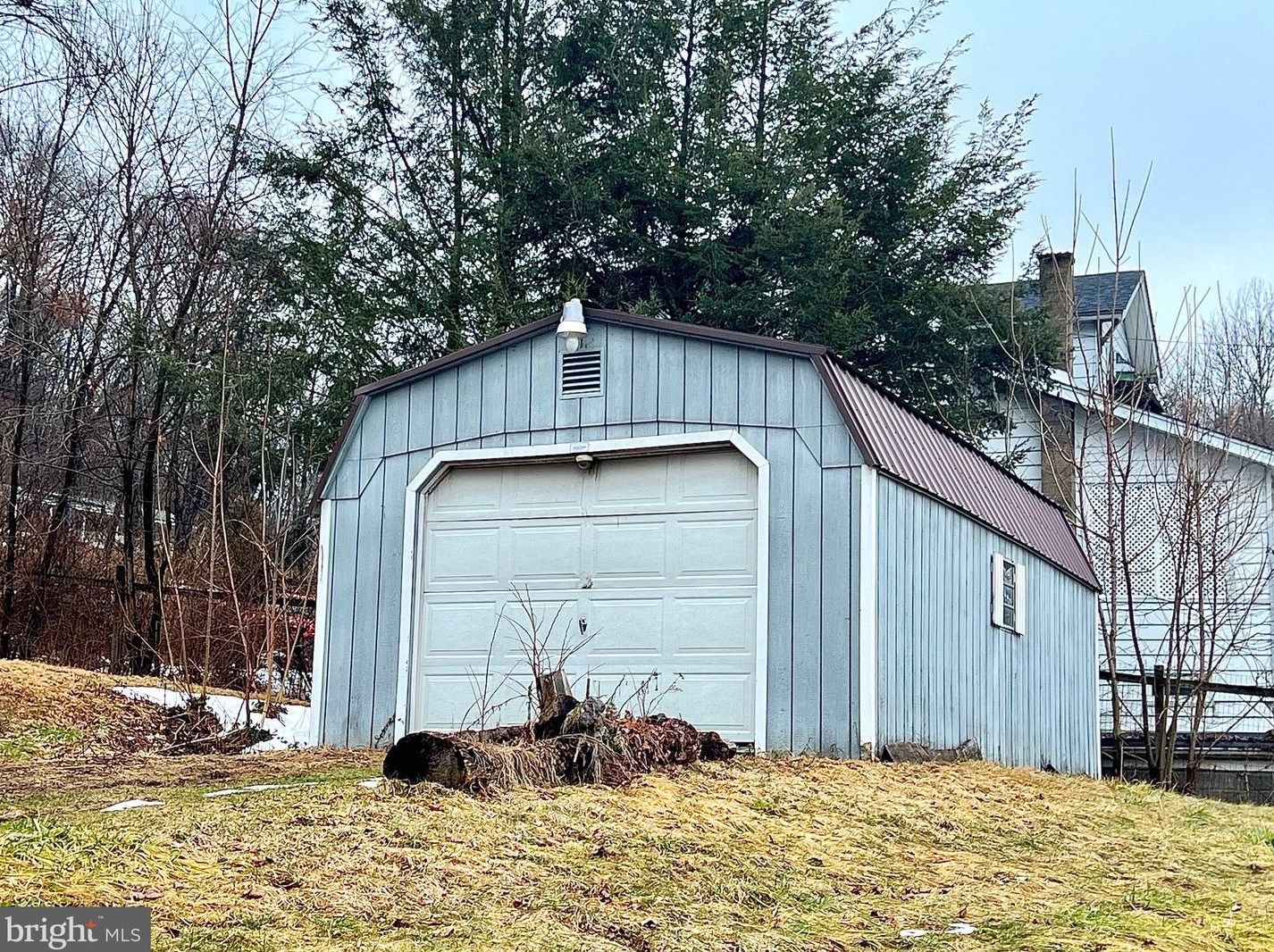 41 Shamokin St, Ashland, PA 17921-9249