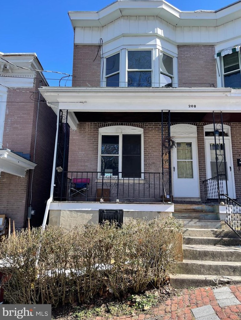 208 S 9th St, Primrose, PA 17901