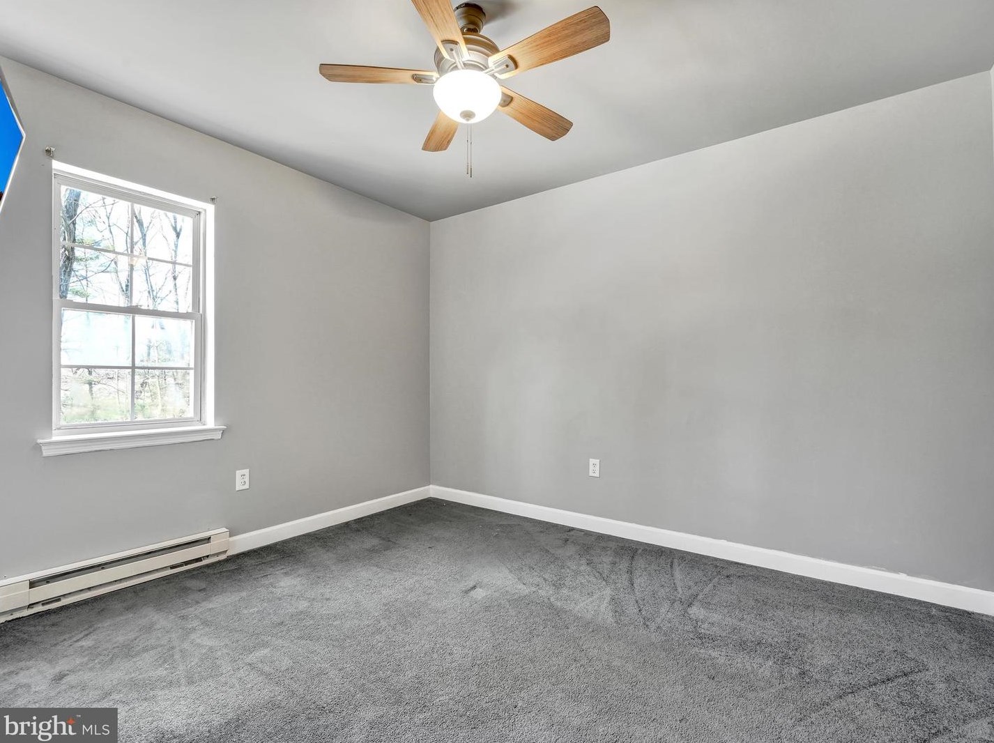 258 Creek Dr, Brommerstown PA  17922-9517 exterior
