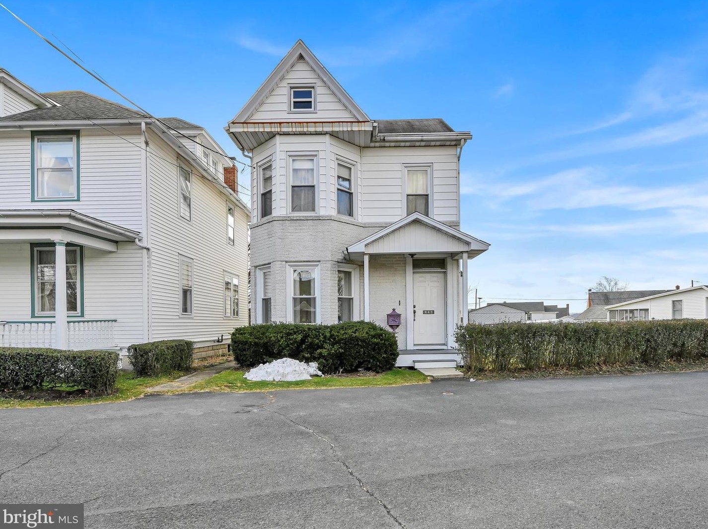 226 Grove St, Molino, PA 17961-1902
