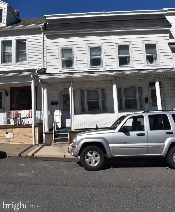 1231 Walnut St, Ashland, PA 17921