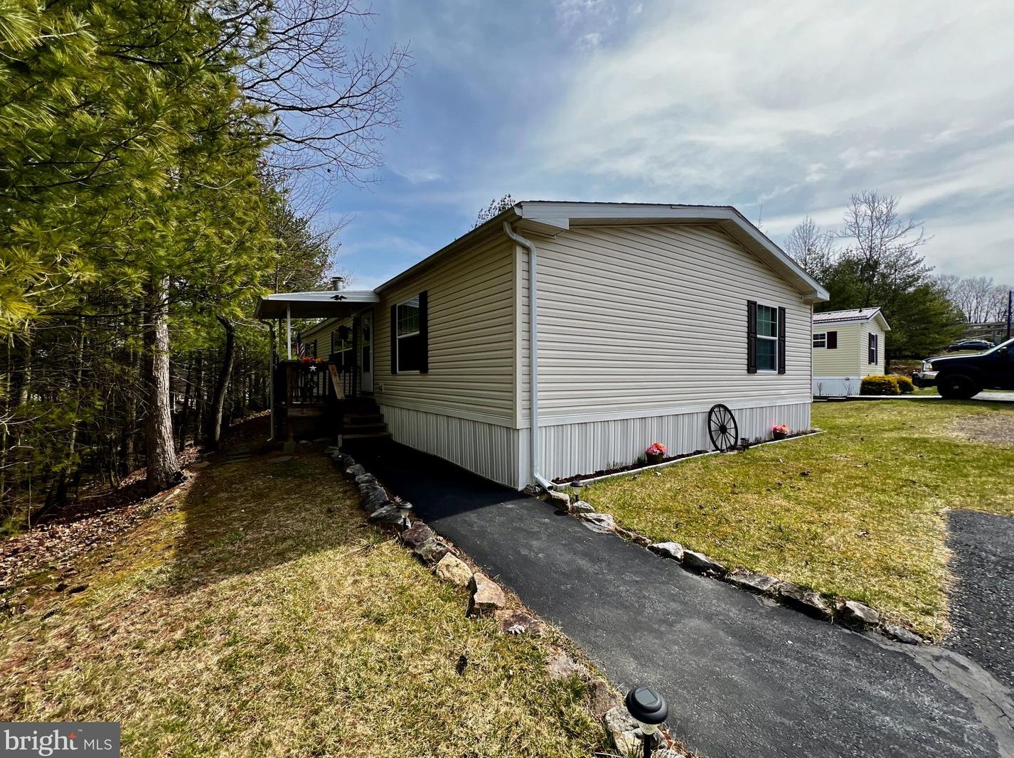 151 Cornerstone Dr, Kepner, PA 17960