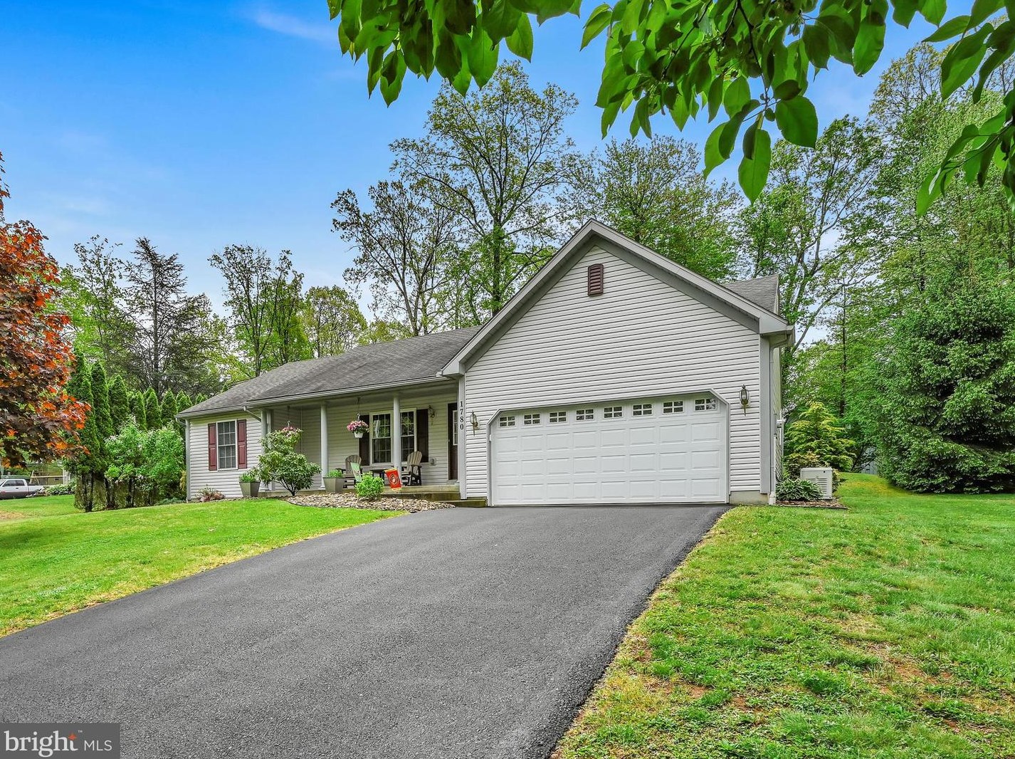 1780 Running Deer Dr, Brommerstown, PA 17922