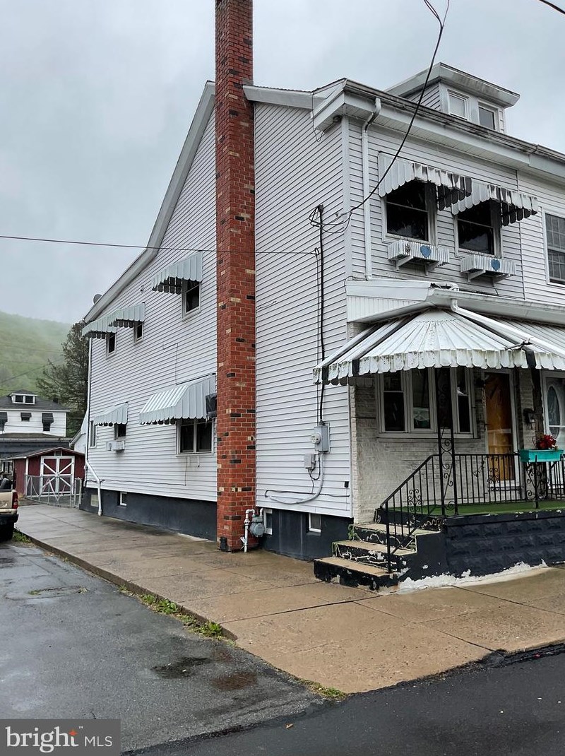 100 Walnut St, Ashland, PA 17921