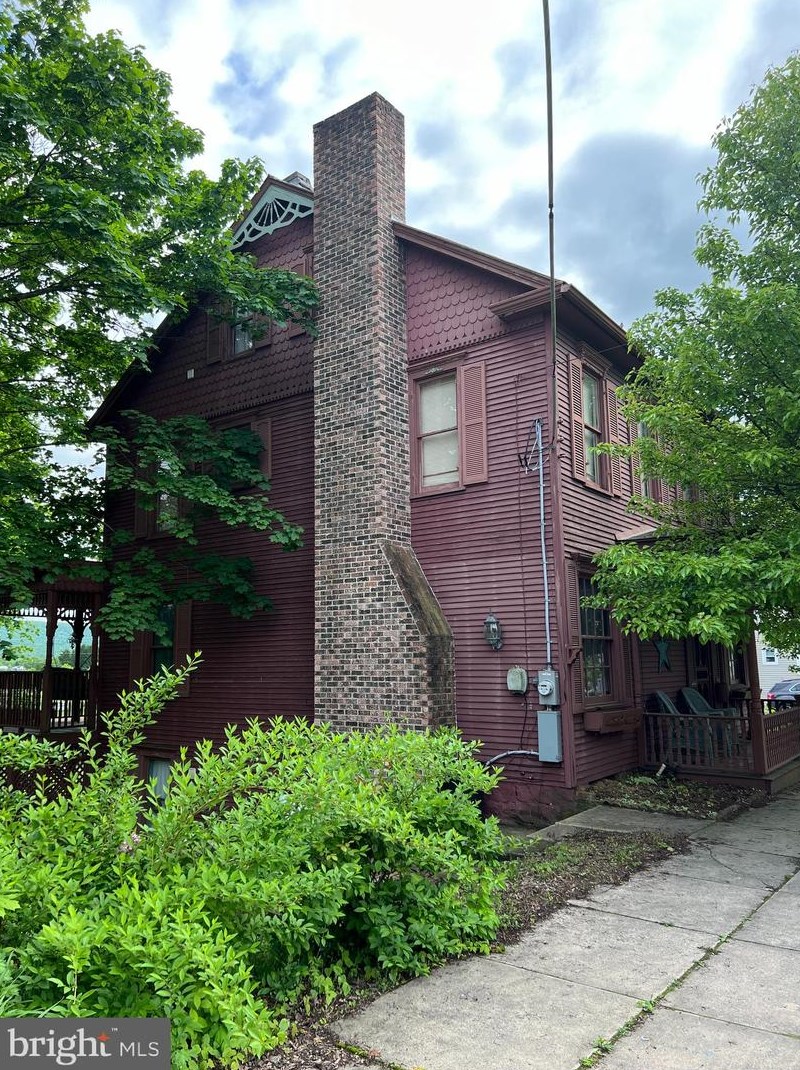 1710 E Grand Ave, Porter, PA 17980